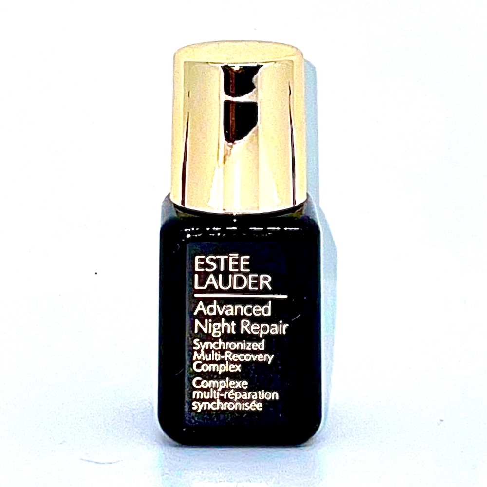 Estée Lauder Advanced Night Repair
Synchronized Multi-Recovery Complex